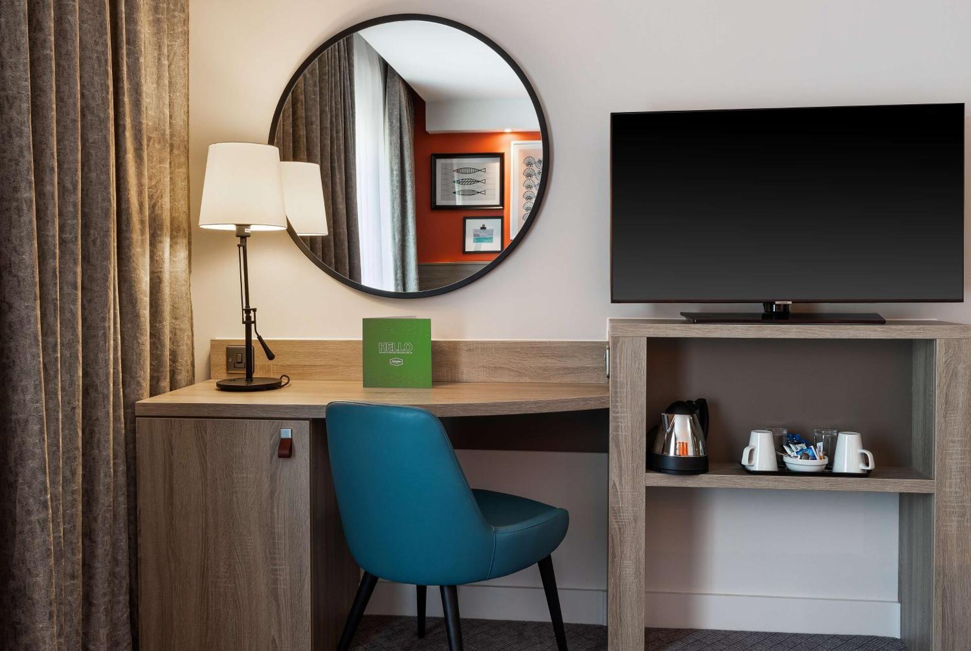 Hampton By Hilton Torquay Hotell Exteriör bild