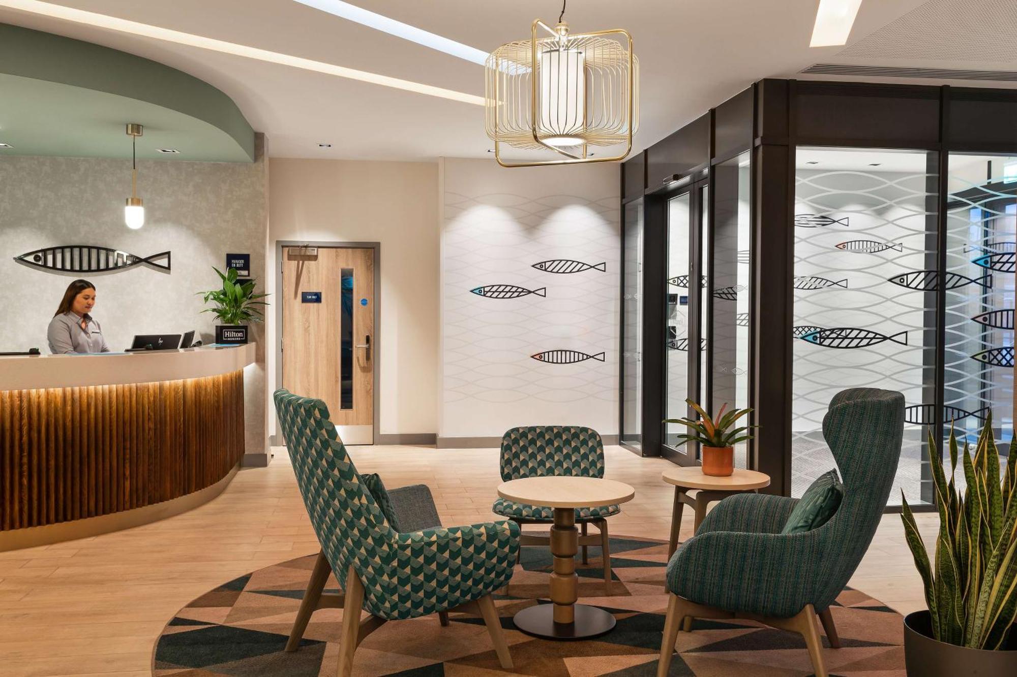 Hampton By Hilton Torquay Hotell Exteriör bild